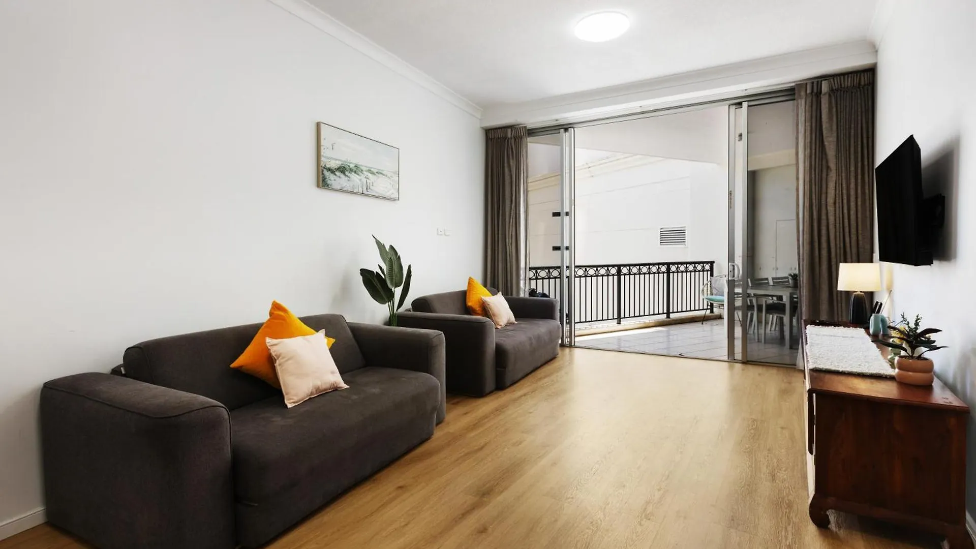 Surfers Paradise Getaway Amazing Resort Amenities Gold Coast Apartment